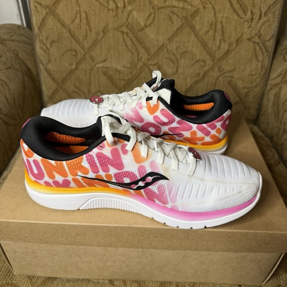 Saucony Dunkin\' Kinvara 10 \'Classic Dunkin\' Print\' Men\'s S20467-26 Size 8.5 EUC! main image 7